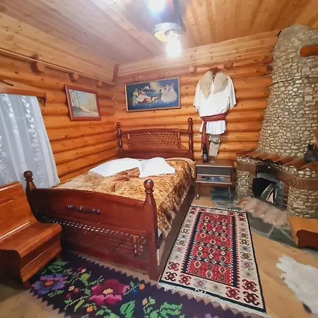 Sofra Kolonjare Agroturizem 3* Ersekë