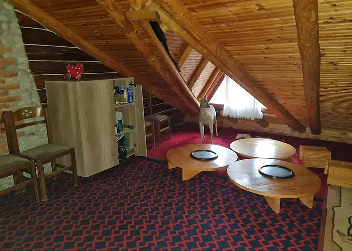 فندق Sofra Kolonjare Agroturizem