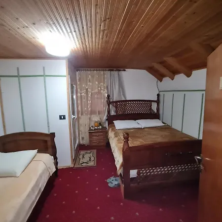 Sofra Kolonjare Agroturizem Ersekë